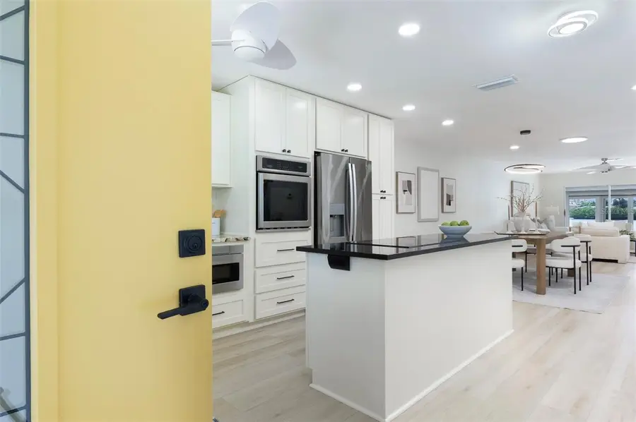 382 Boca Ciega Point Boulevard S, Saint Petersburg, FL 33708 - #2