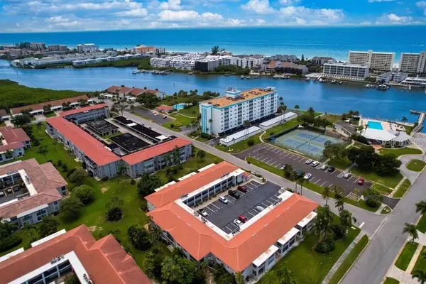 10351 Regal Drive #5, LARGO, FL 33774