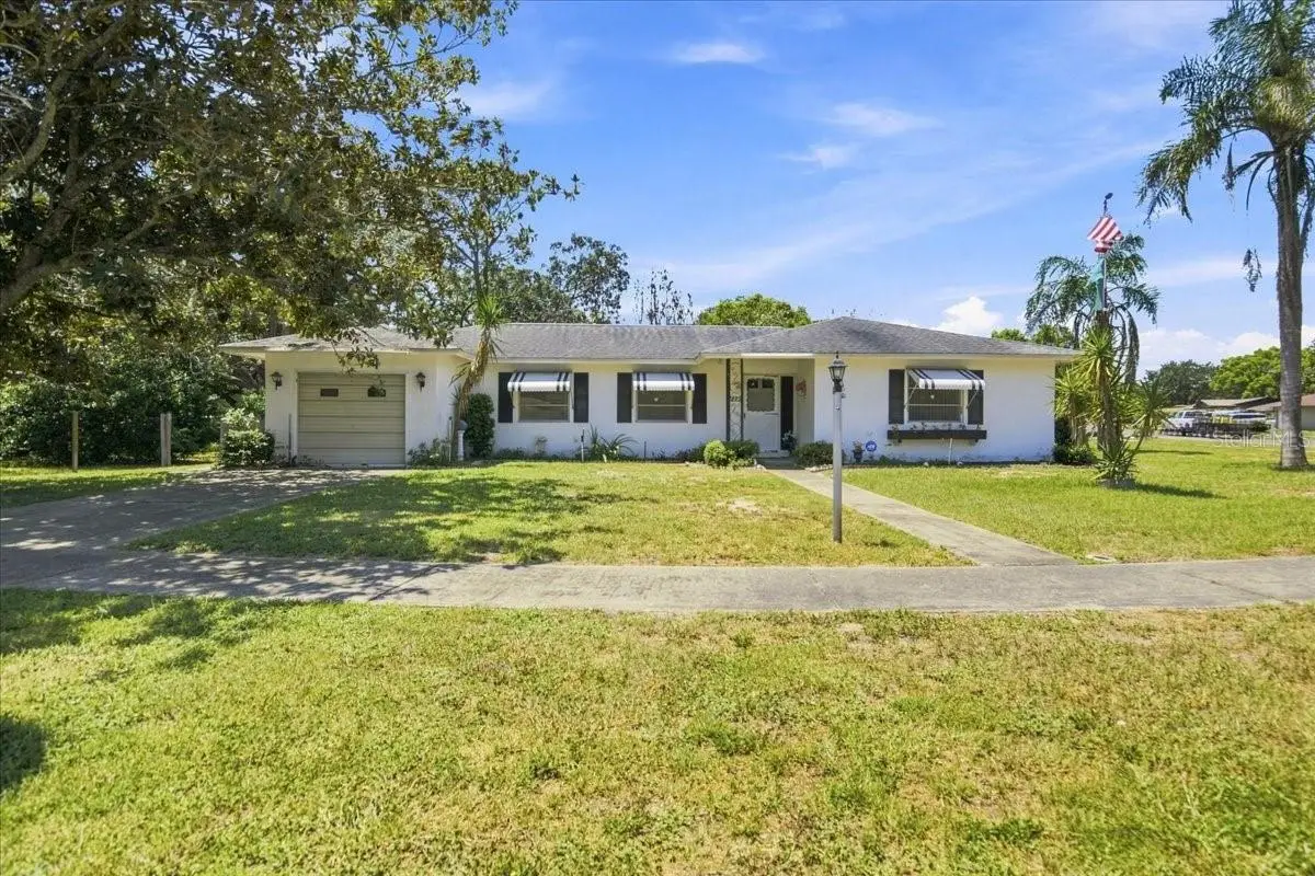 7222 Holiday Drive, Spring Hill, FL 34606 - #1