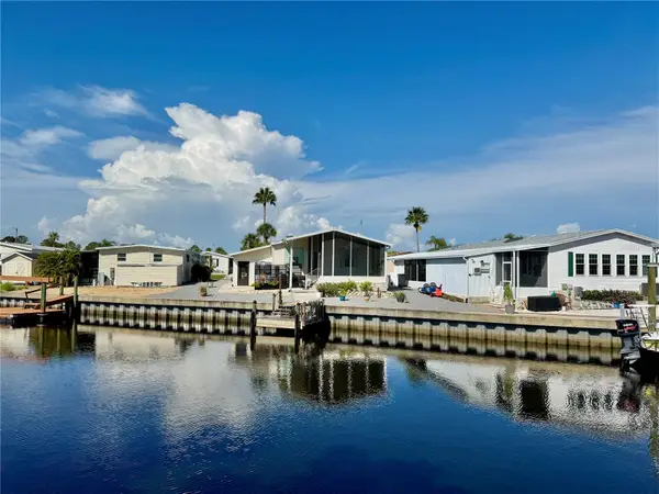 115 E Saint Annes Circle, APOLLO BEACH, FL 33572
