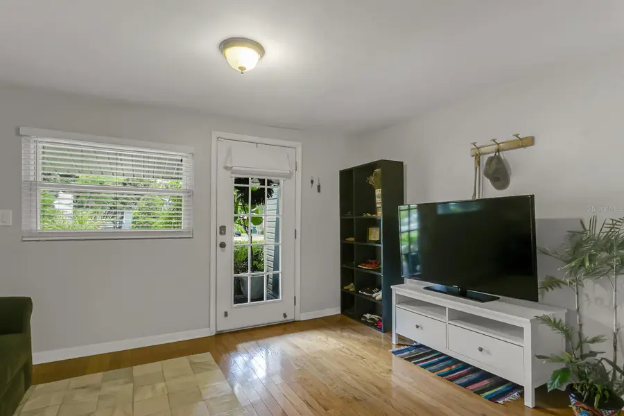 918 W Braddock Street, Tampa, FL 33603 - #2