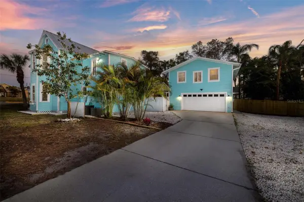 551 Omaha Street, PALM HARBOR, FL 34683