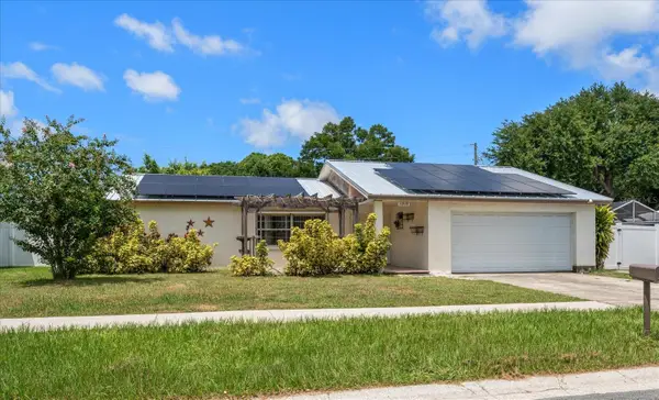 10928 118th Street, SEMINOLE, FL 33778