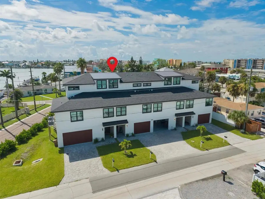 187 145th Avenue E #3, Madeira Beach, FL 33708 - #3
