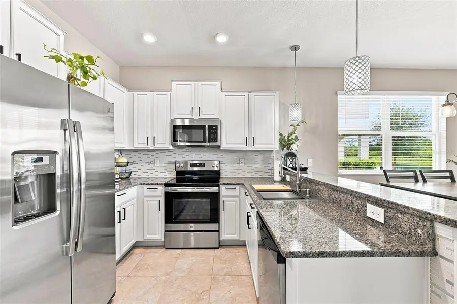 15548 Florence Hollow Place, Sun City Center, FL 33573 - #3