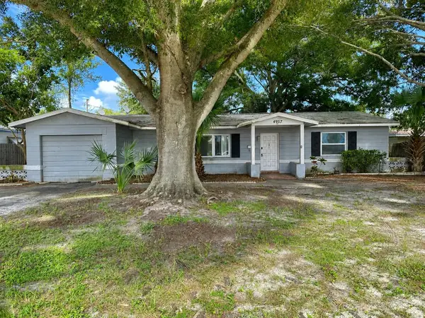4957 62nd Street N, KENNETH CITY, FL 33709