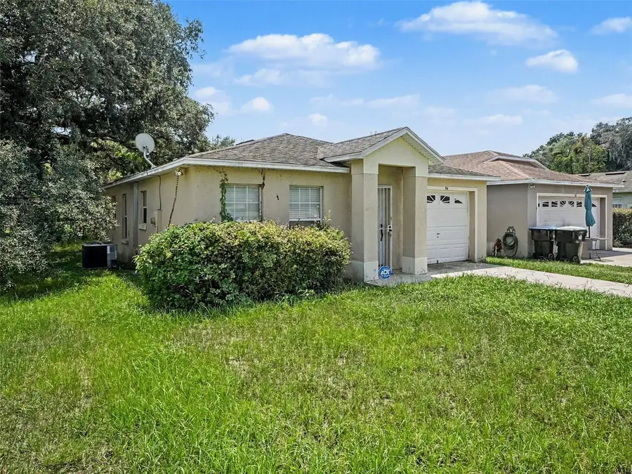 94 E 18th Street, Apopka, FL 32703 - #2