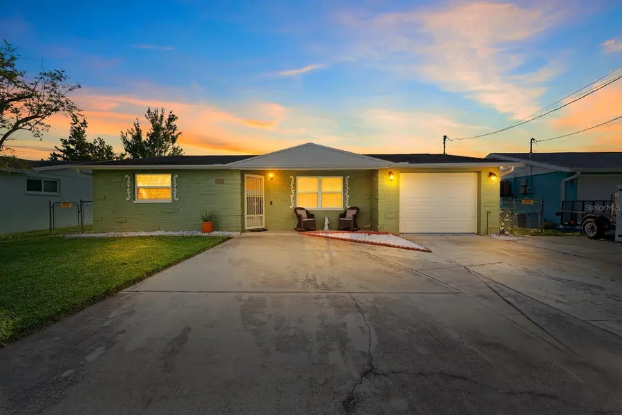 8505 Old Post Road, Port Richey, FL 34668 - #2