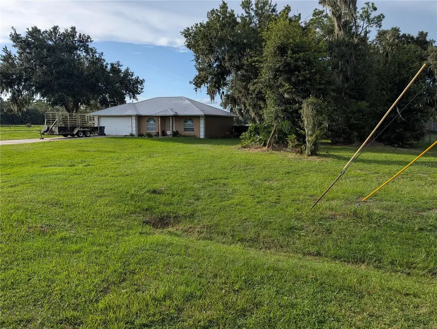 510 Cloverleaf Drive, Lithia, FL 33547 - #3