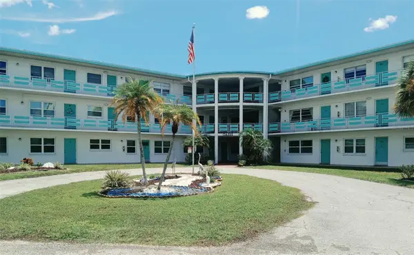 1900 59th Avenue N #312, ST PETERSBURG, FL 33714