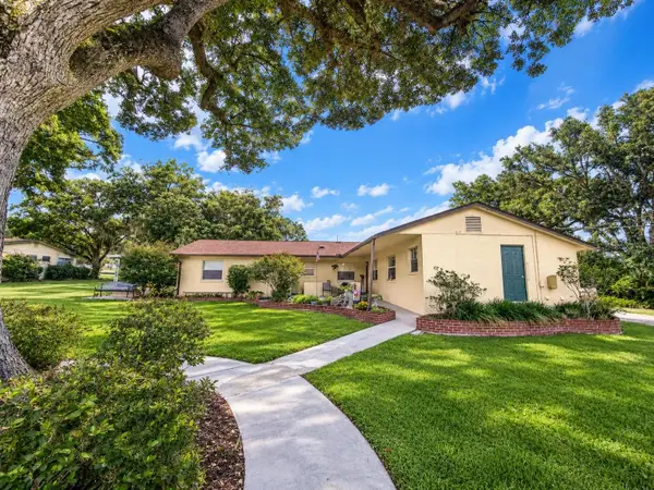 37701 Camphor Drive, DADE CITY, FL 33525