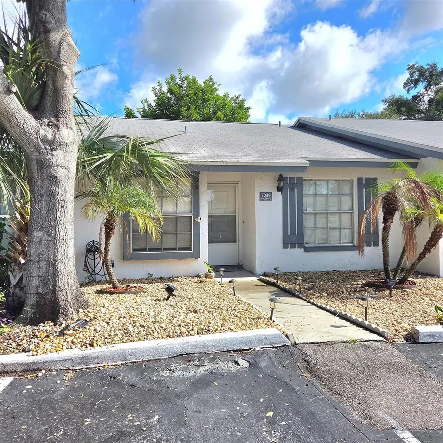 7249 Parkside Villas Drive N, Saint Petersburg, FL 33709 - #2