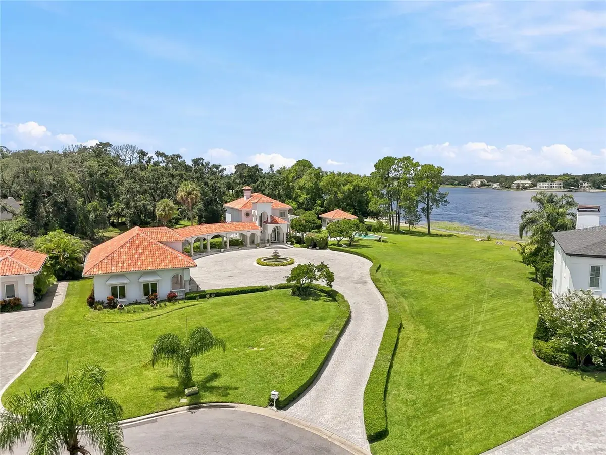 11104 Winthrop Way, Tampa, FL 33612 - #1