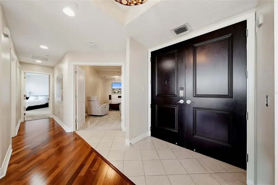 449 South 12th #2301, Tampa, FL 33602 - #2