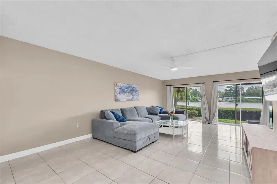 1655 S Highland Avenue #J194, Clearwater, FL 33756 - #3