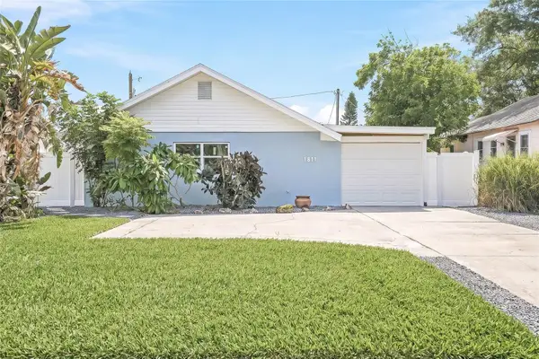 1811 49th Street N, ST PETERSBURG, FL 33710