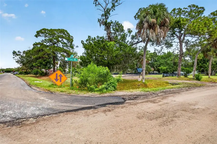 409 1st Avenue Nw, Ruskin, FL 33570 - #2
