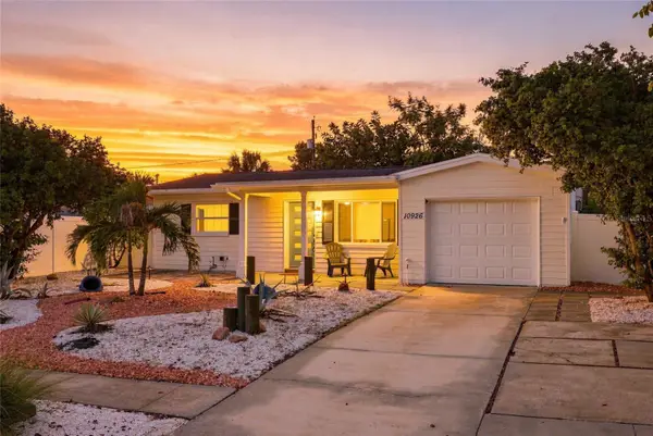 10926 Temple Avenue, SEMINOLE, FL 33772
