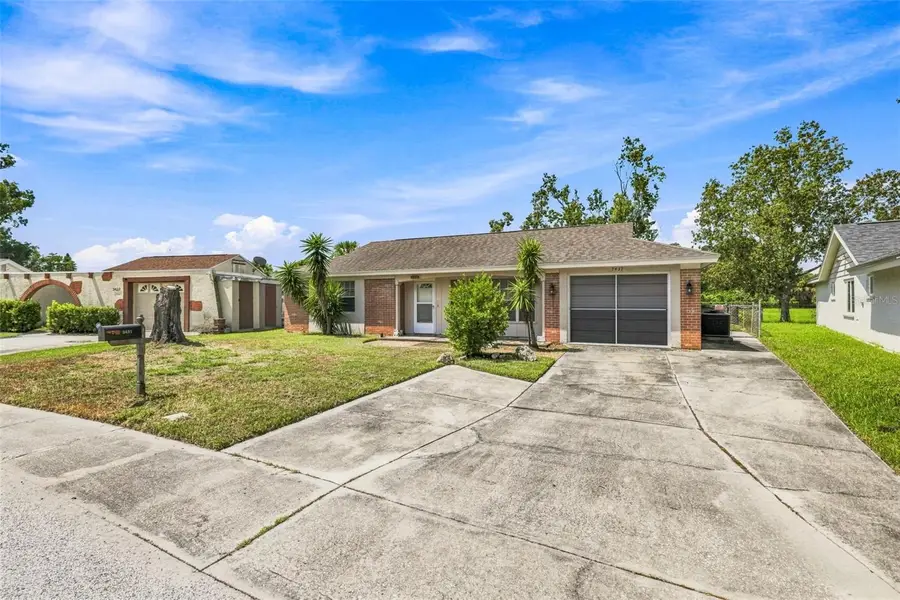 3431 Overland Drive, Holiday, FL 34691 - #2