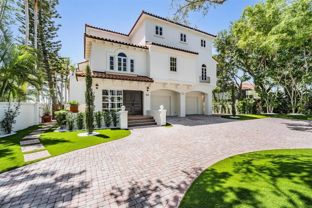 128 Carlyle Drive, Palm Harbor, FL 34683 - #1