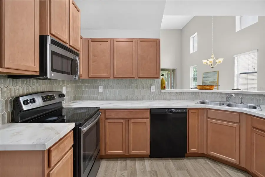 2169 Broadway View Avenue, Brandon, FL 33510 - #3