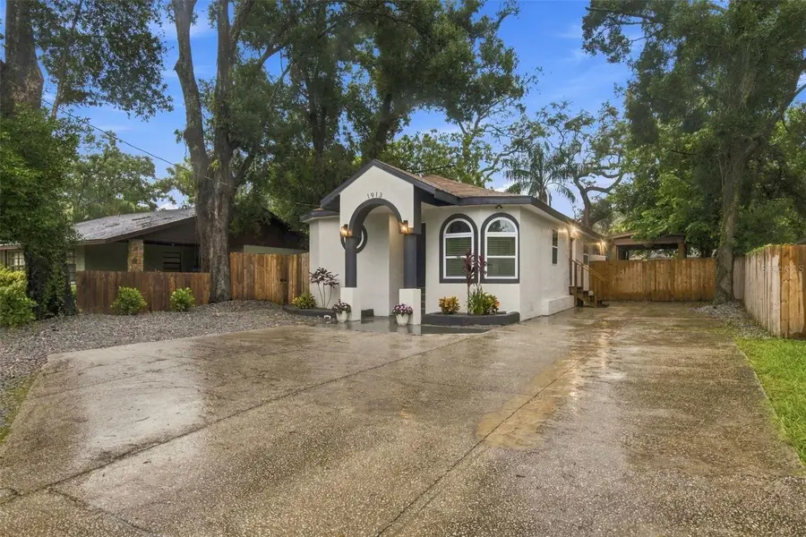 1913 E Hanna Avenue, Tampa, FL 33610 - #3