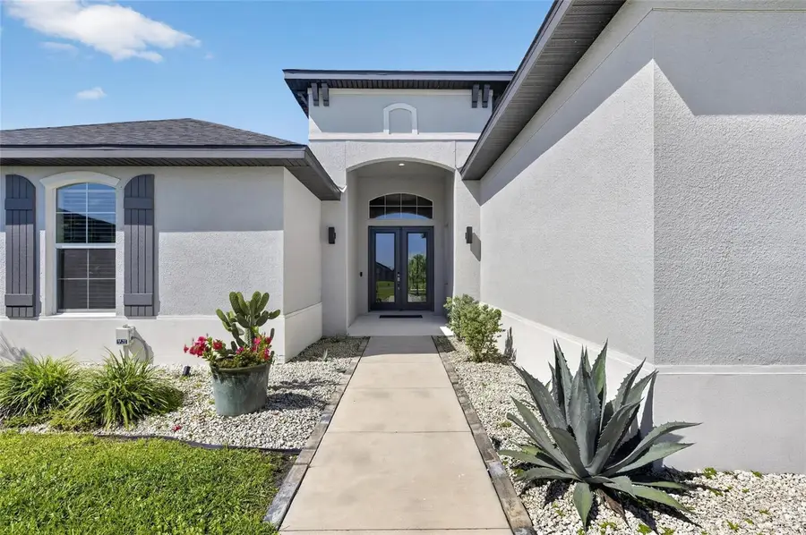 5218 Lake Venice Drive, Wimauma, FL 33598 - #3