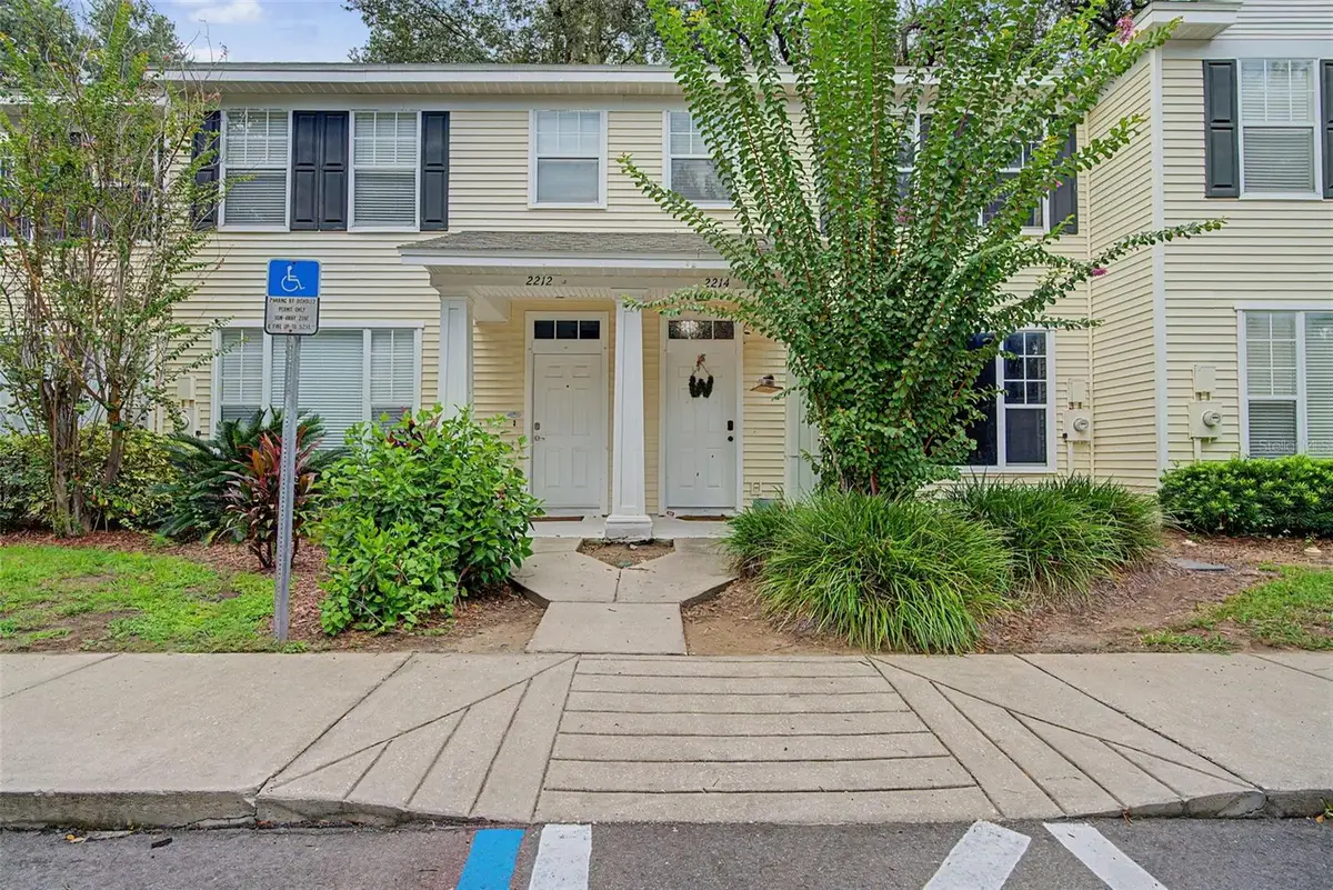2214 Golden Oak Lane, Valrico, FL 33594 - #1