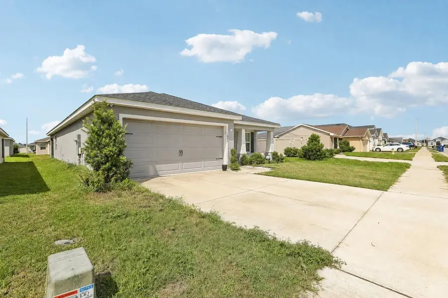 1042 Corso Dr, Winter Haven, FL 33884 - #3