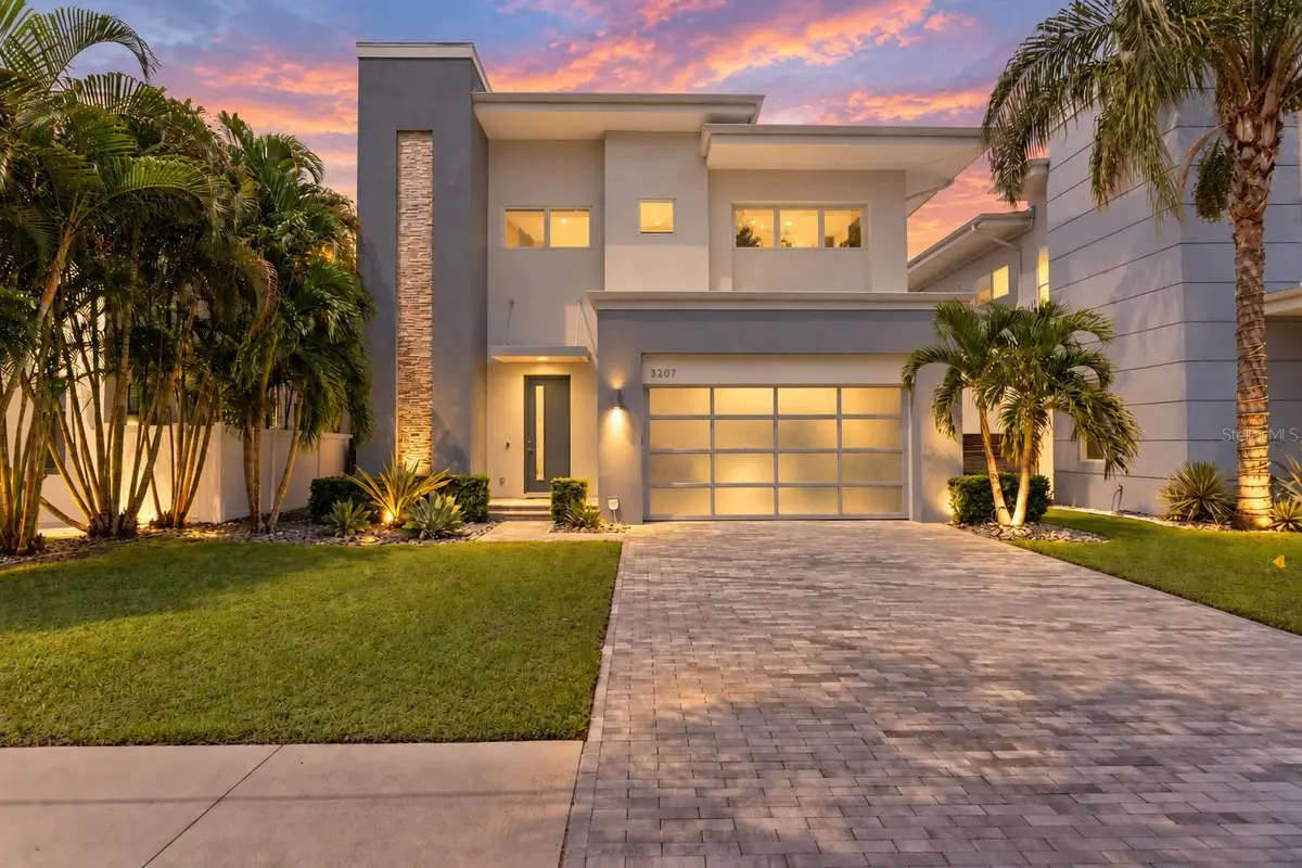 3207 W Paul Avenue, Tampa, FL 33611 - #1