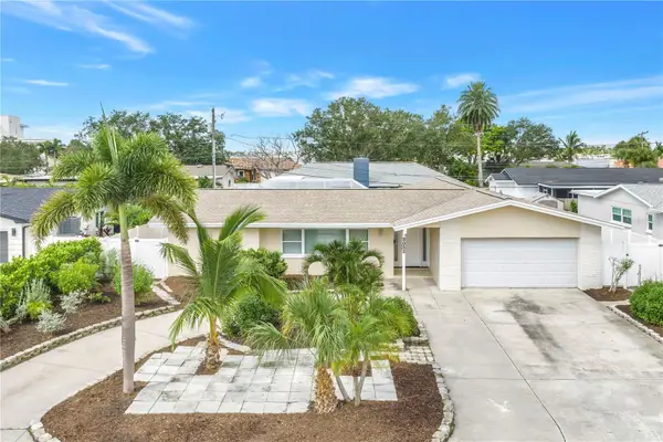 2053 Dolphin Boulevard S, ST PETERSBURG, FL 33707