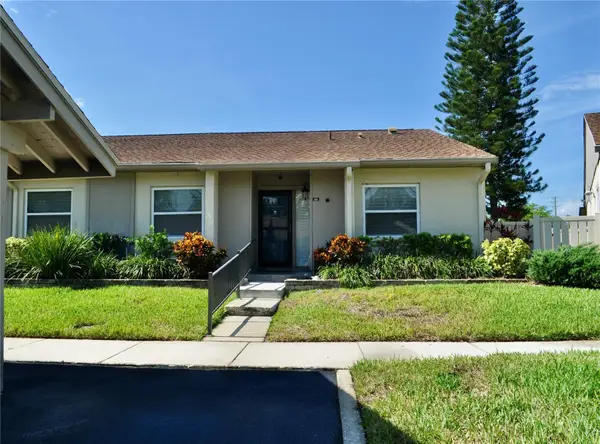 150 Poole Place, OLDSMAR, FL 34677