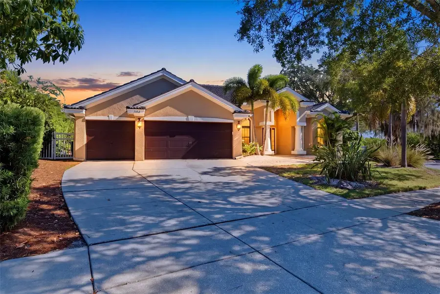 1102 Marina Drive, Tarpon Springs, FL 34689 - #2