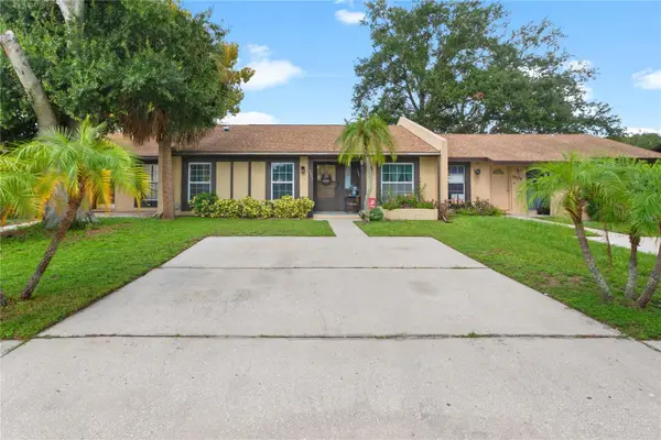 9922 87th Street, SEMINOLE, FL 33777
