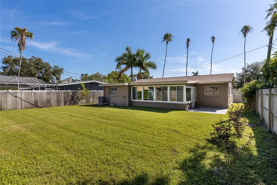 1836 Bayou Grande Boulevard Ne, Saint Petersburg, FL 33703 - #2