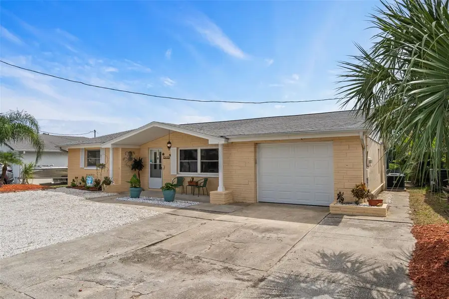 5410 Flora Avenue, Holiday, FL 34690 - #3