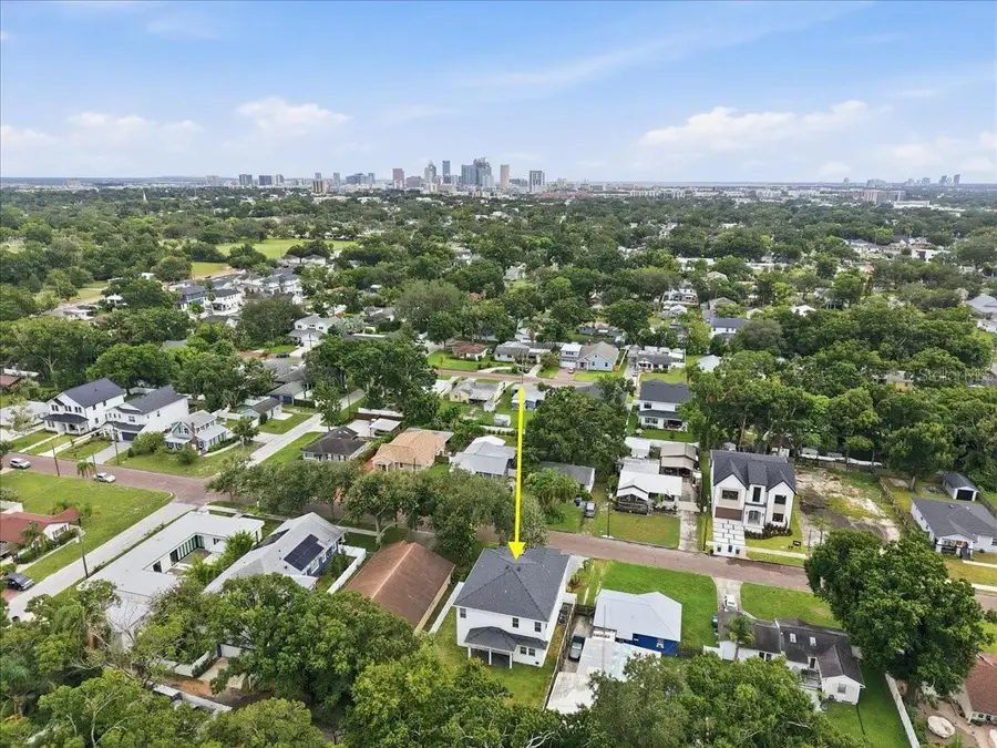 807 W Kentucky Avenue, Tampa, FL 33603 - #2