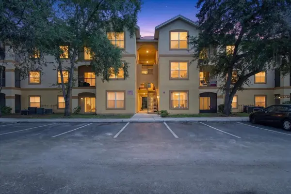 5608 Pinnacle Heights Circle #305, TAMPA, FL 33624