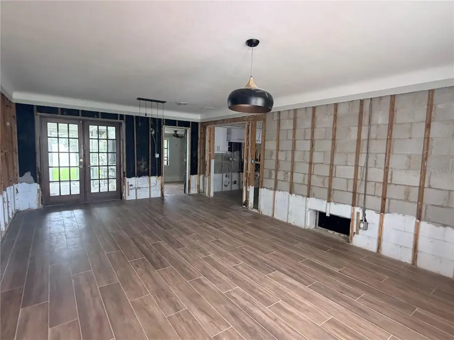 1842 Oregon Avenue Ne, Saint Petersburg, FL 33703 - #3