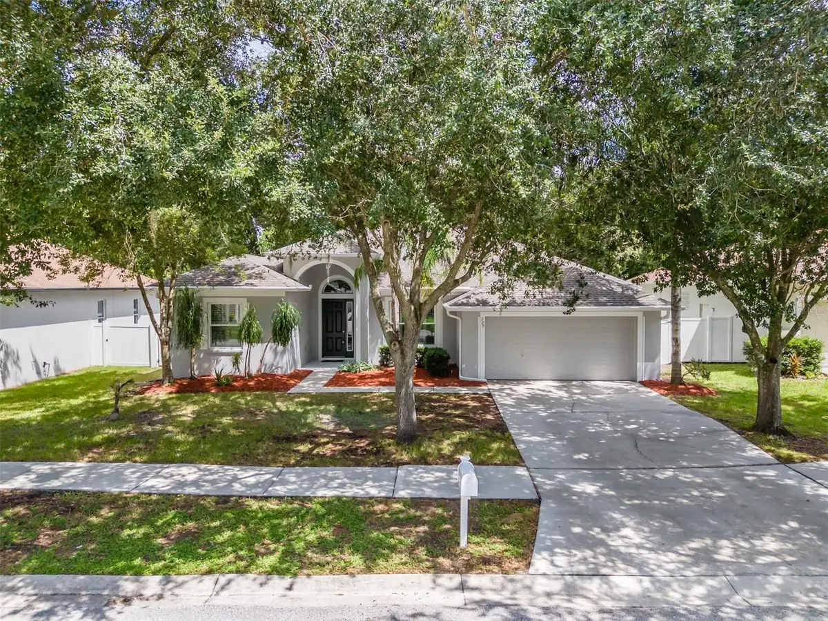 220 Taylor Bay Lane, Brandon, FL 33510 - #1