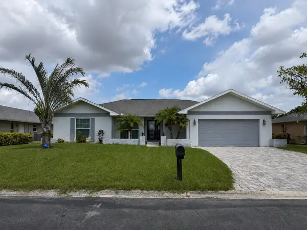 1009 Indian Hills Court, VENICE, FL 34293