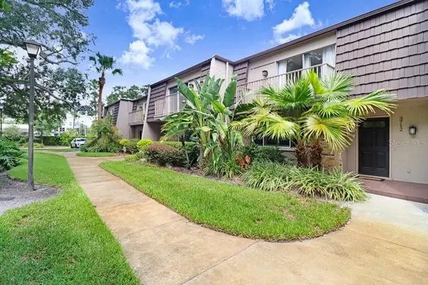 3712 Carrollbrook Road #3712, TAMPA, FL 33618