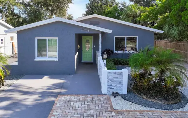 8028 25th Avenue N, ST PETERSBURG, FL 33710