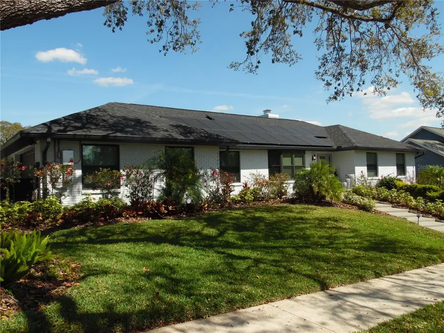 2709 Fairway View Drive, Valrico, FL 33596 - #2
