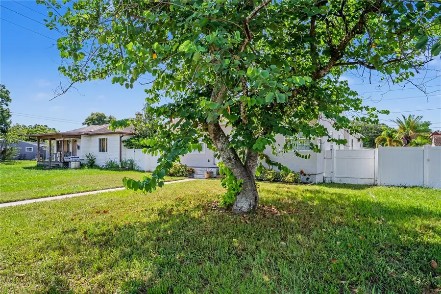 5210 4th Avenue N, Saint Petersburg, FL 33710 - #3