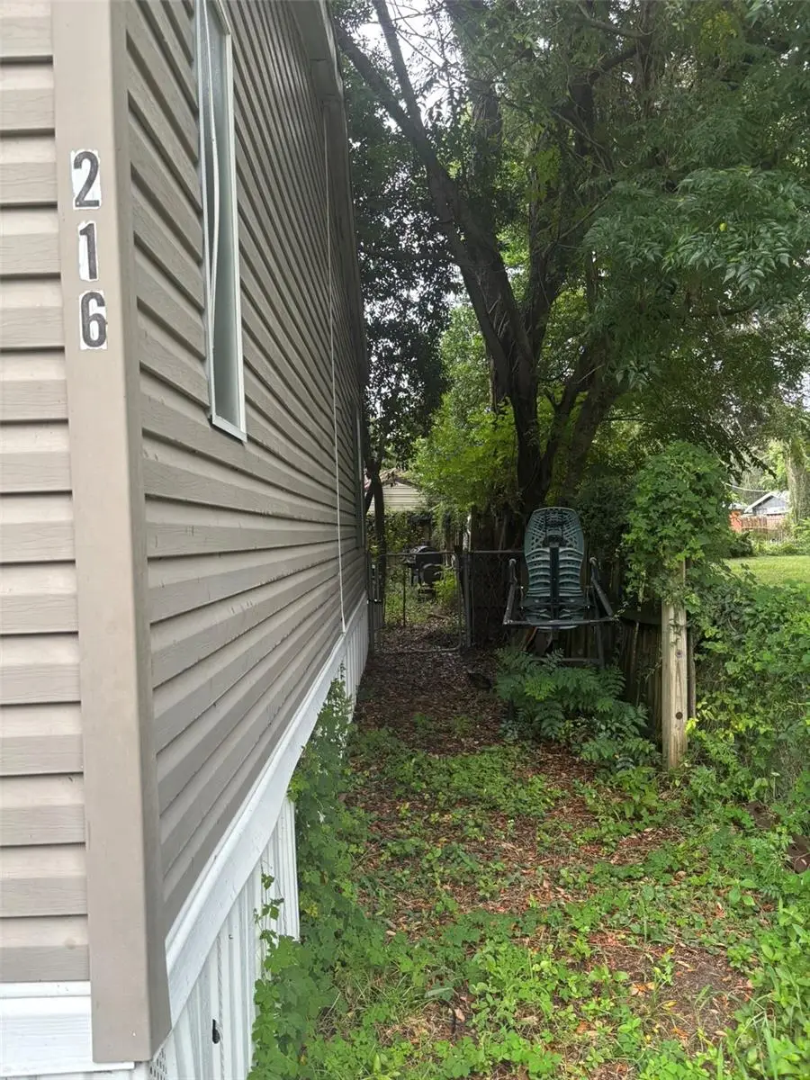 216 W Empire Drive, Brandon, FL 33510 - #3