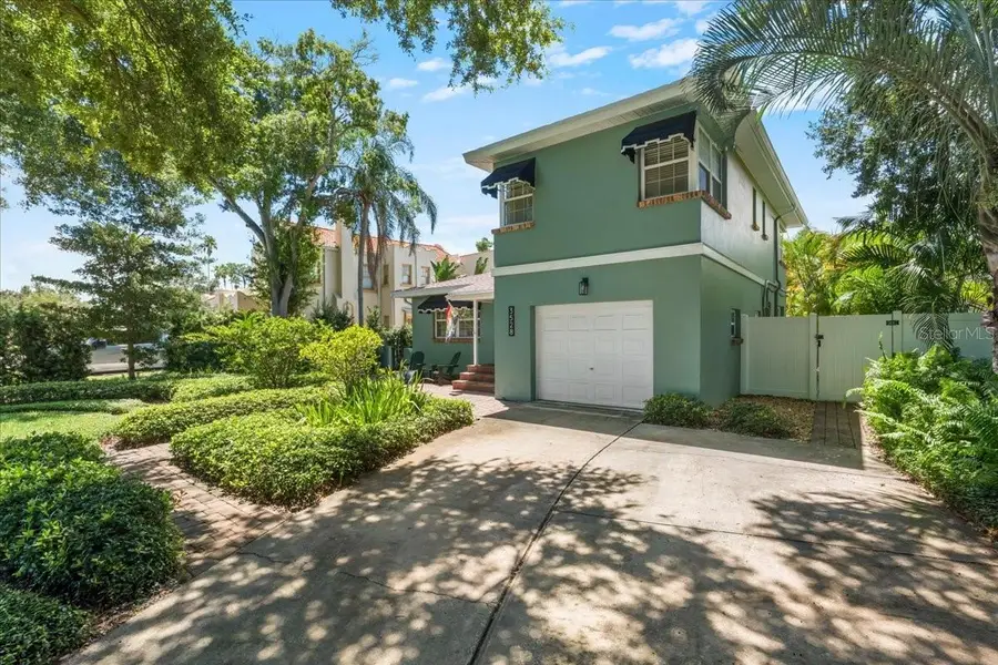 3528 Foster Hill Drive N, Saint Petersburg, FL 33704 - #2