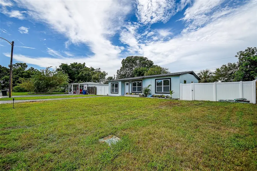 7580 Meadowlawn Drive N, Saint Petersburg, FL 33702 - #3