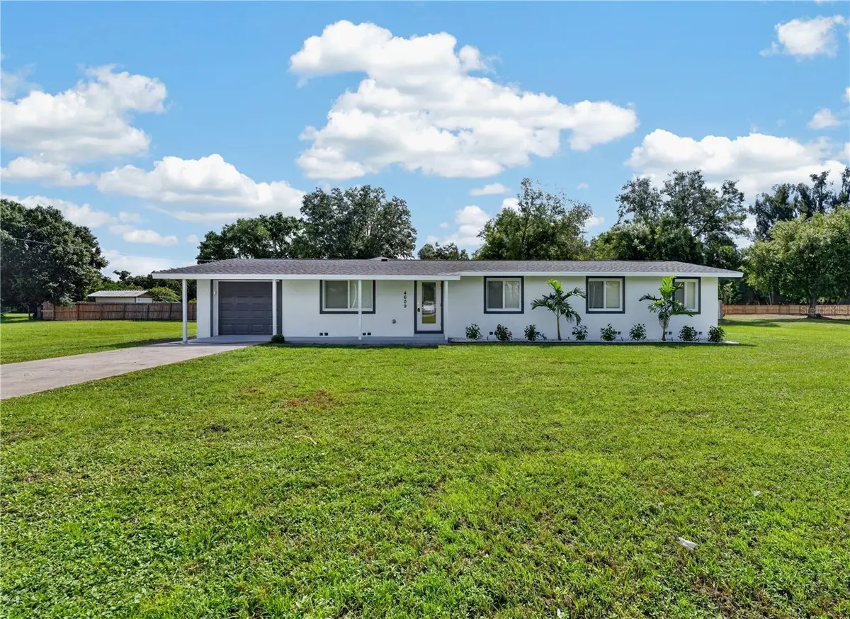 4609 60th Street E, Bradenton, FL 34203 - #1