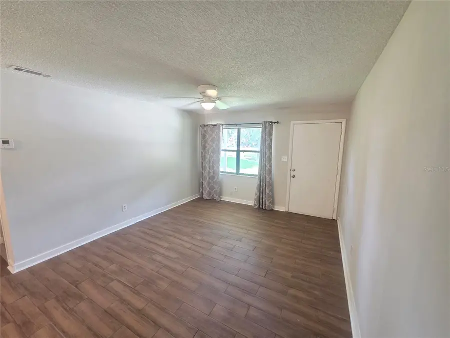 1813 Bond Street, Plant City, FL 33563 - #3